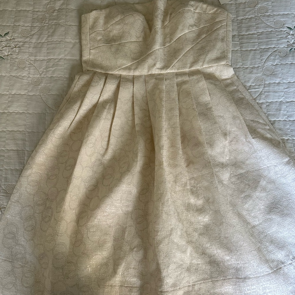 Donna Morgan Elegant Cream Strapless Dress